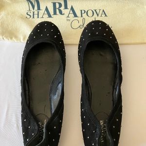 Maria Sharipova/Cole Haan Ballet Flats/Nike Air Technology